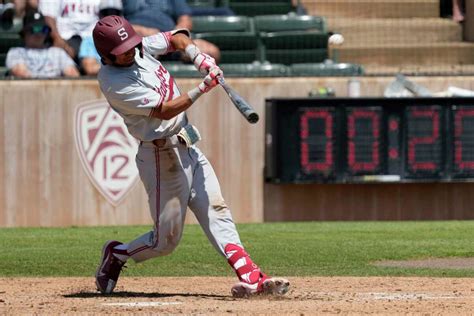 Becerra homers to lift Stanford past Cal State Fullerton at Stanford Regional
